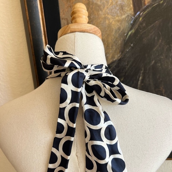 NWT Laundry by Shellie Siegel Blue Silk Halter Dress Bow Tie in Back Sz 10 - Picture 3 of 4